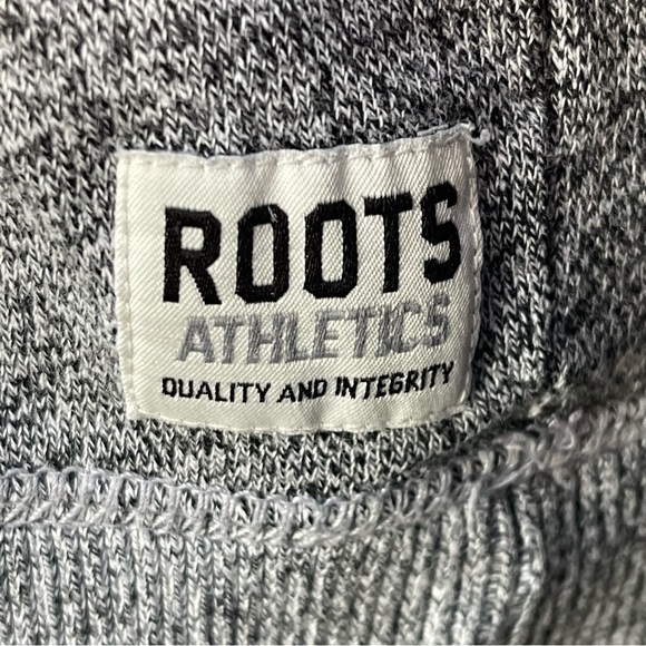 Roots Salt & Pepper Two Tone Grey Classic Hoodie (L) - Picture 8 of 16